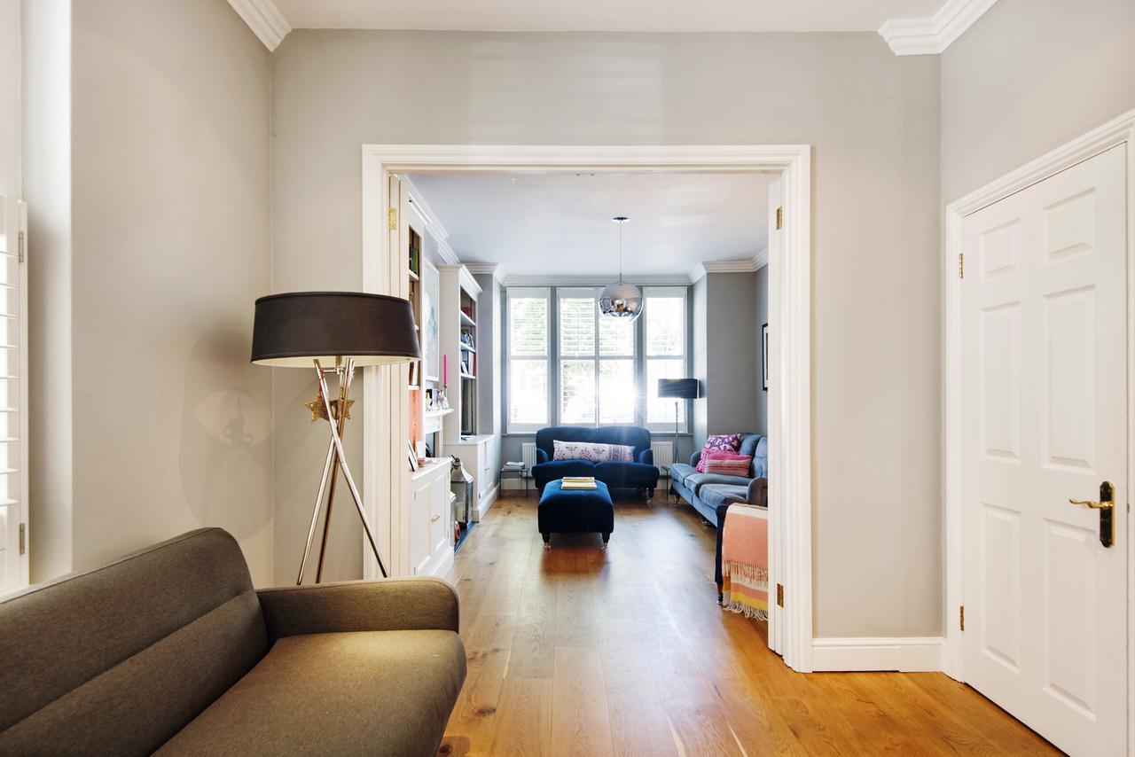 Enchanting Southfields Home By King George'S Park ロンドン エクステリア 写真