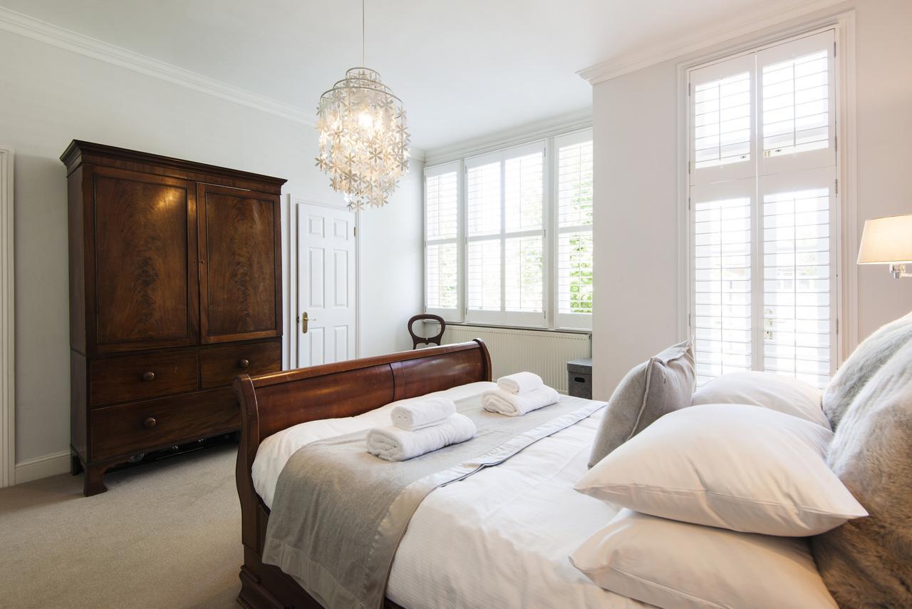 Enchanting Southfields Home By King George'S Park ロンドン エクステリア 写真